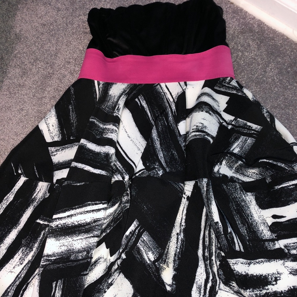 Black and white dress with pink band